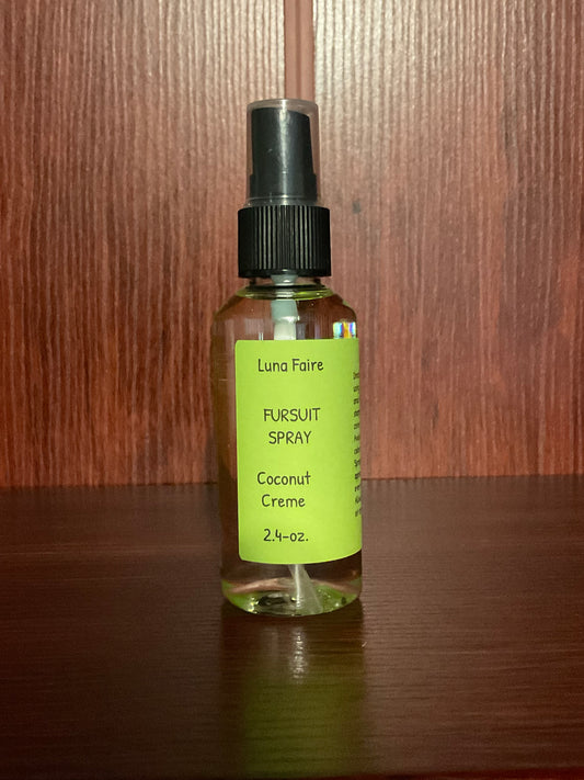 Coconut Creme Fur Suit Spray